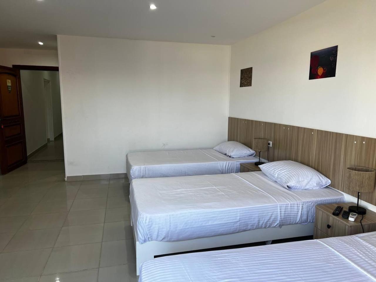 Lilly Lounge And Pool Accommodation For Adults Only Hurghada Exterior photo
